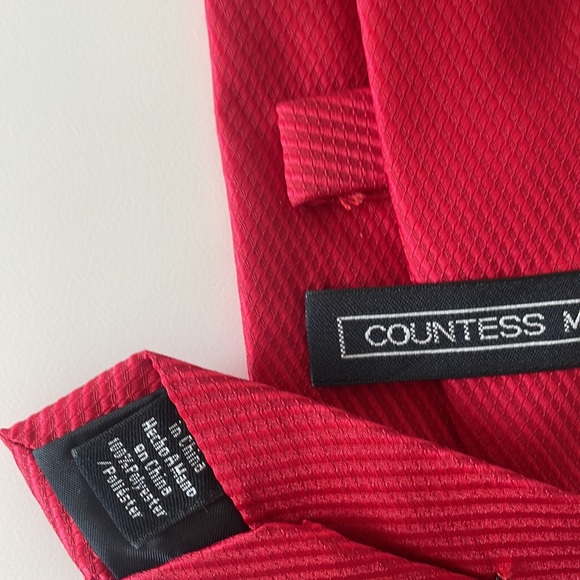 Red Textured Men’s Tie - Countess Mara - Picture 6 of 8